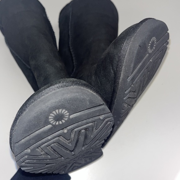 UGG genuine leather upper classic Tall womens sheepskin boots size W5 - Picture 7 of 11